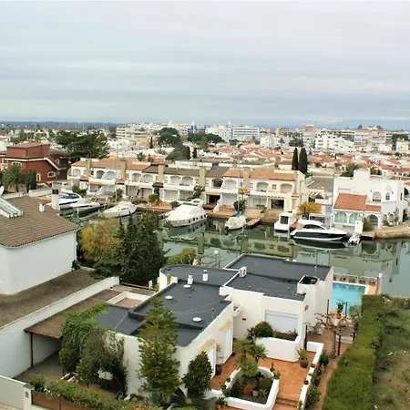 Apartment Apartamento En Con Parking Y Piscina Roses